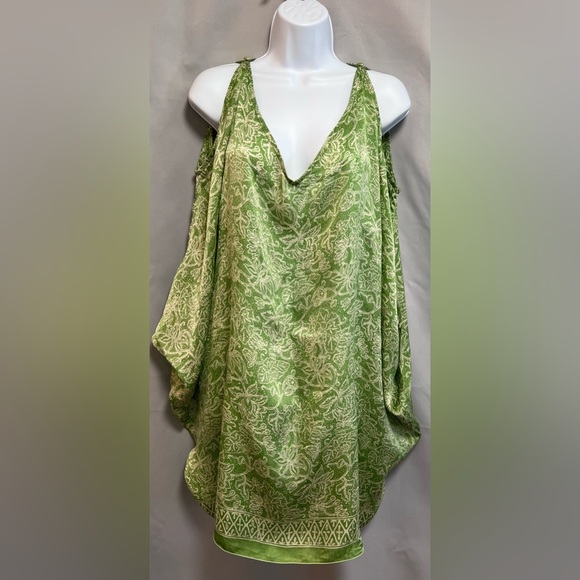 Natalie Martin Women’s‎ Silky Blouse One Size 3/4 Sleeve Off Shoulder BOHO Green - Picture 2 of 12